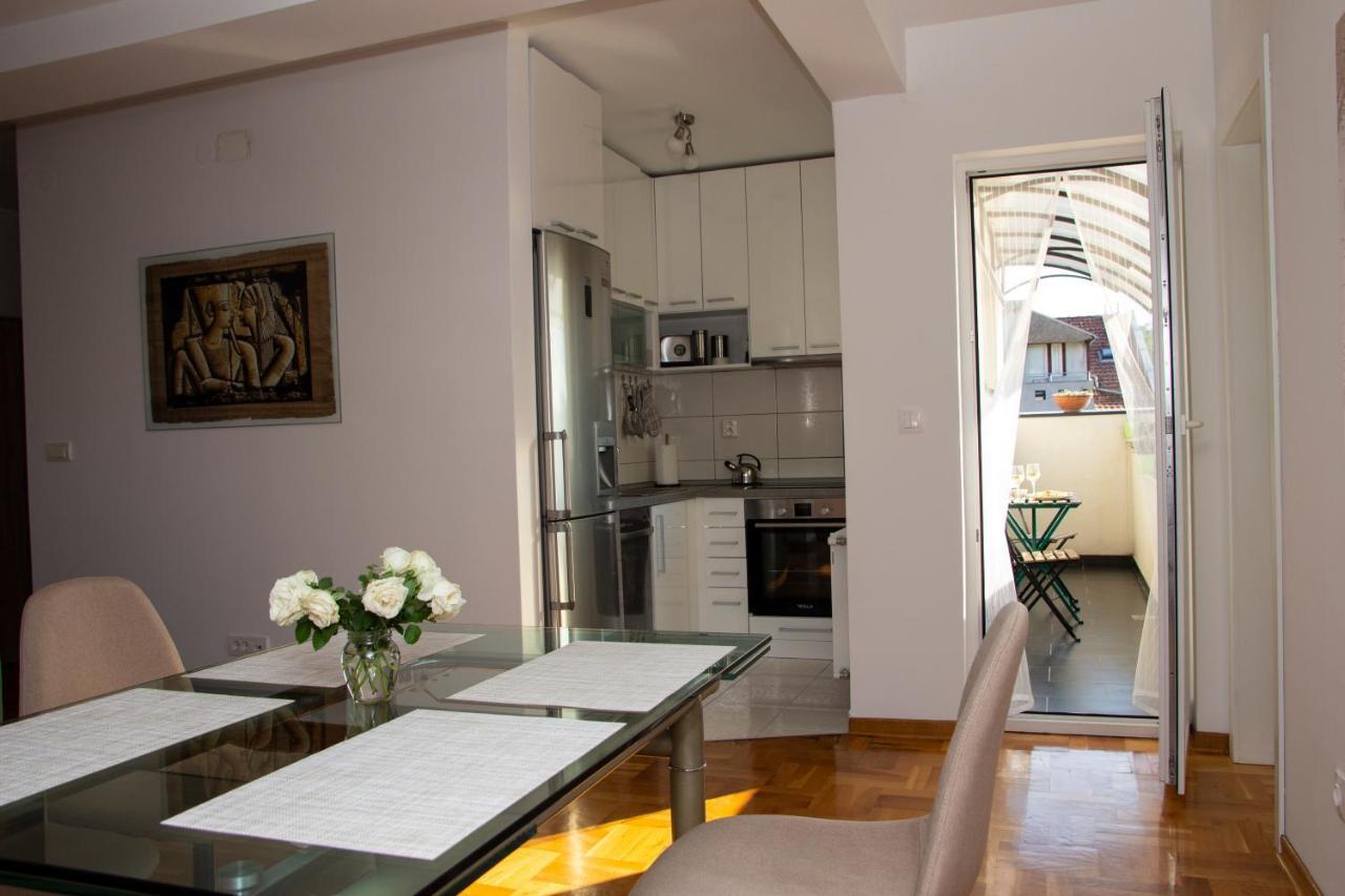 Apartman Mia Centar Krusevac Ngoại thất bức ảnh